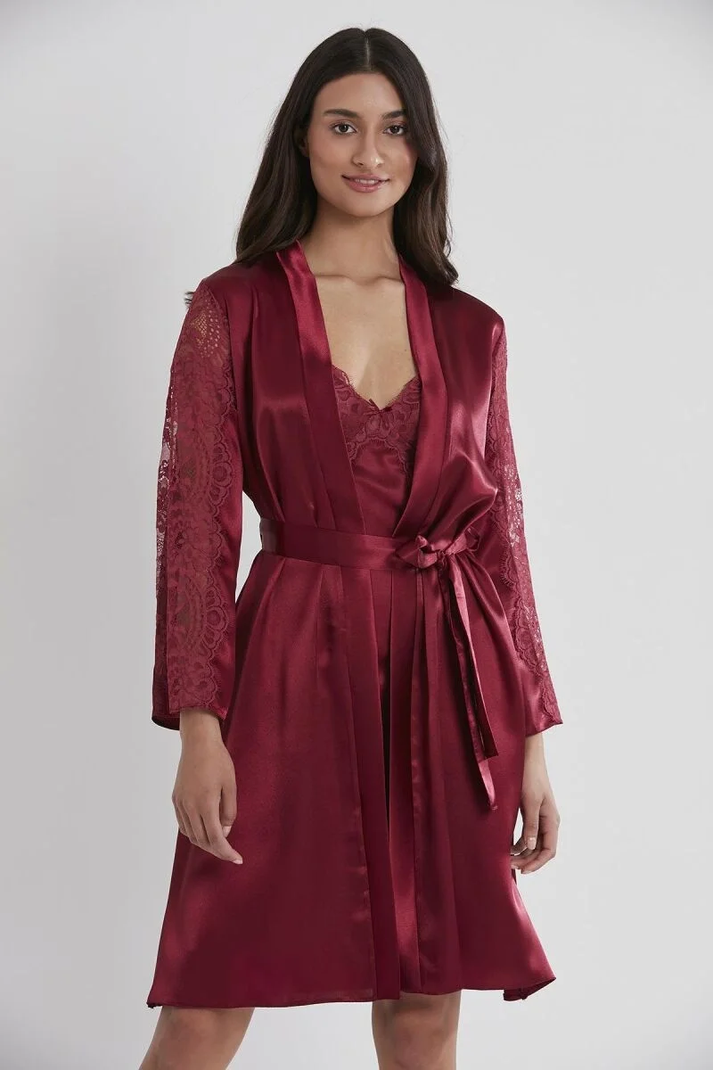 saten-dantelli-kadin-gecelik-ve-sabahlik-takimi-4025-bordo-pierre-cardin-1402.webp